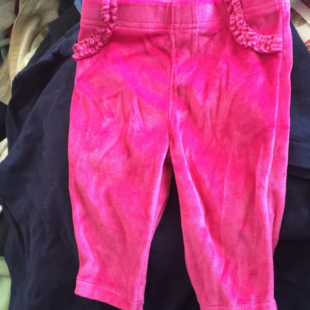 Girls garanimals velour slacks 0-3 months